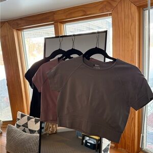 SHEIN Black and Mauve and Grey Athletic Crop Tops